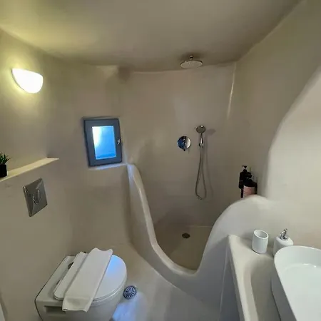 Okeanos Suite 2, Panoramic Sea & Garden View Foinikia (Santorini) Exterior photo