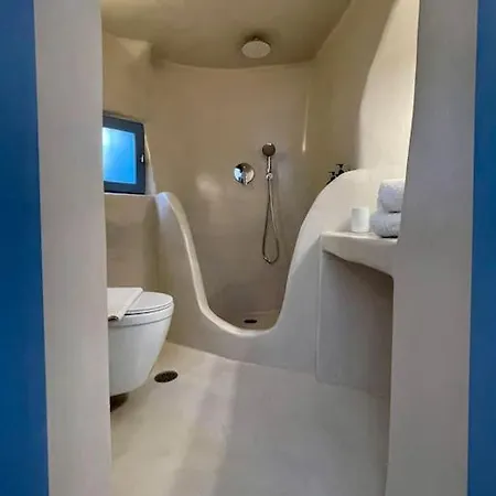 Okeanos Suite 2, Panoramic Sea & Garden View Foinikia (Santorini) Exterior photo