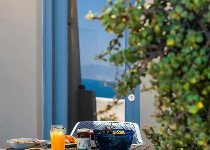 Okeanos Suite 2, Panoramic Sea & Garden View